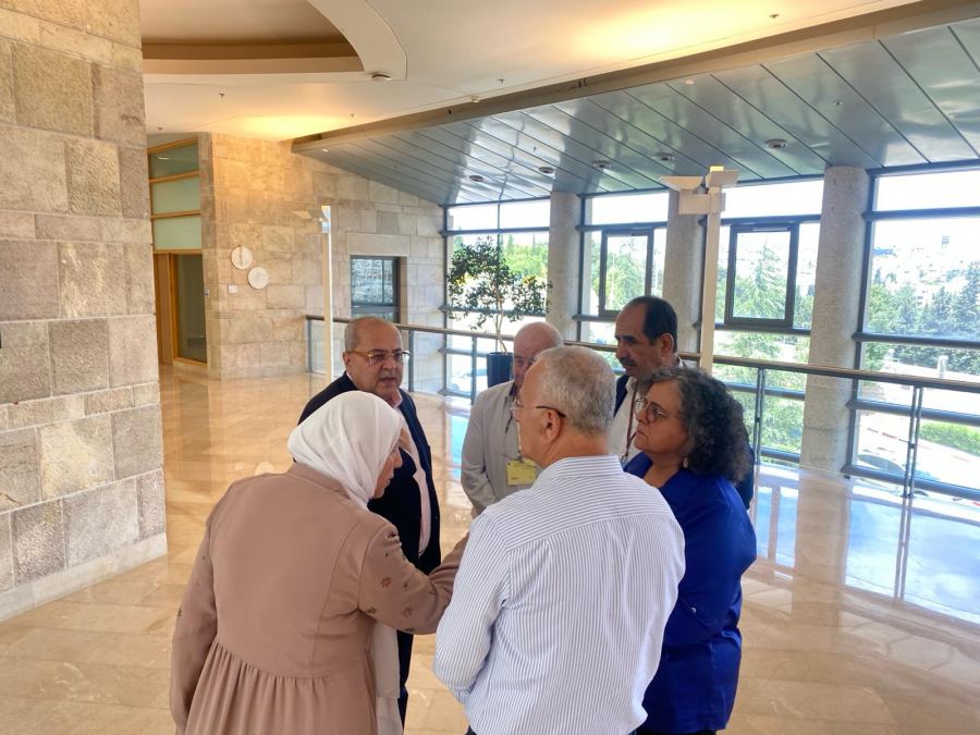 جلسة حول التقليصات في ميزانيات السلطات المحلية العربية